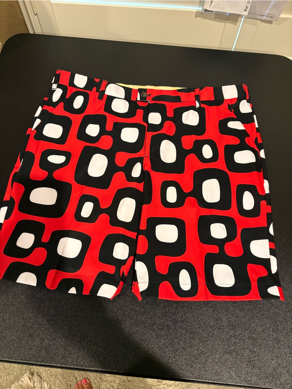NWOT Loudmouth Golf Men's Flat Front Shorts in Red Black White Geo Print
